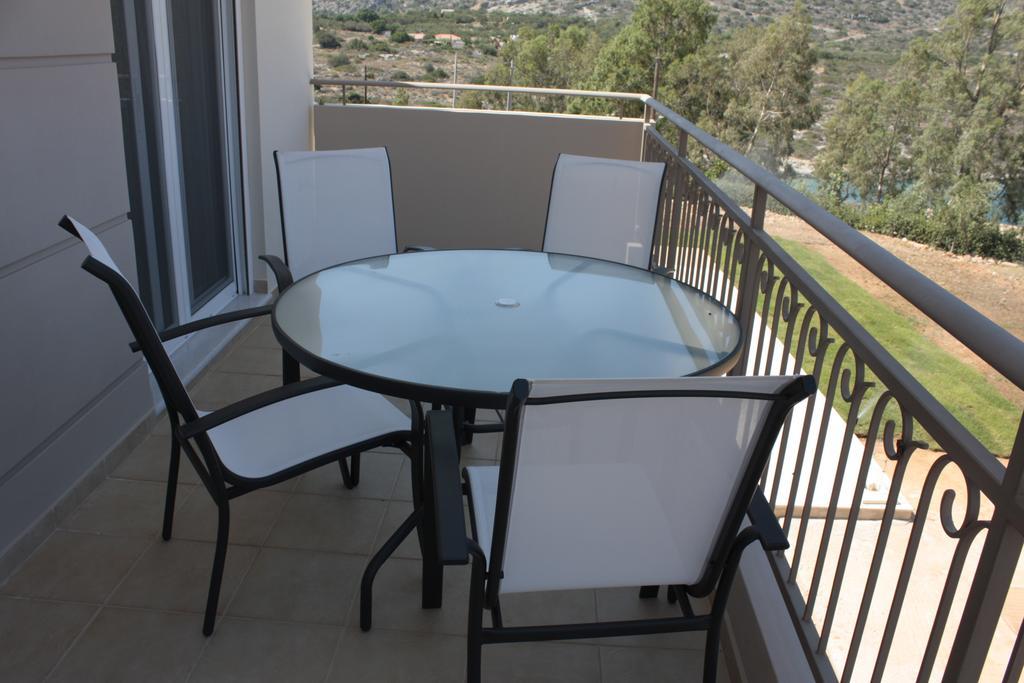 Crete View Villa Marathi  Bilik gambar